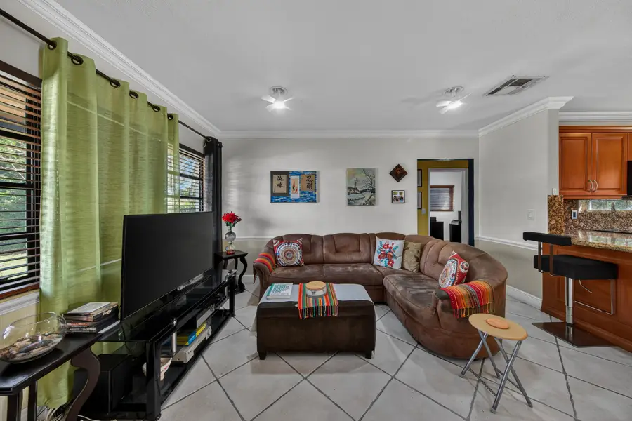 270 NE 42nd Street, Oakland Park, FL 33334 - #3