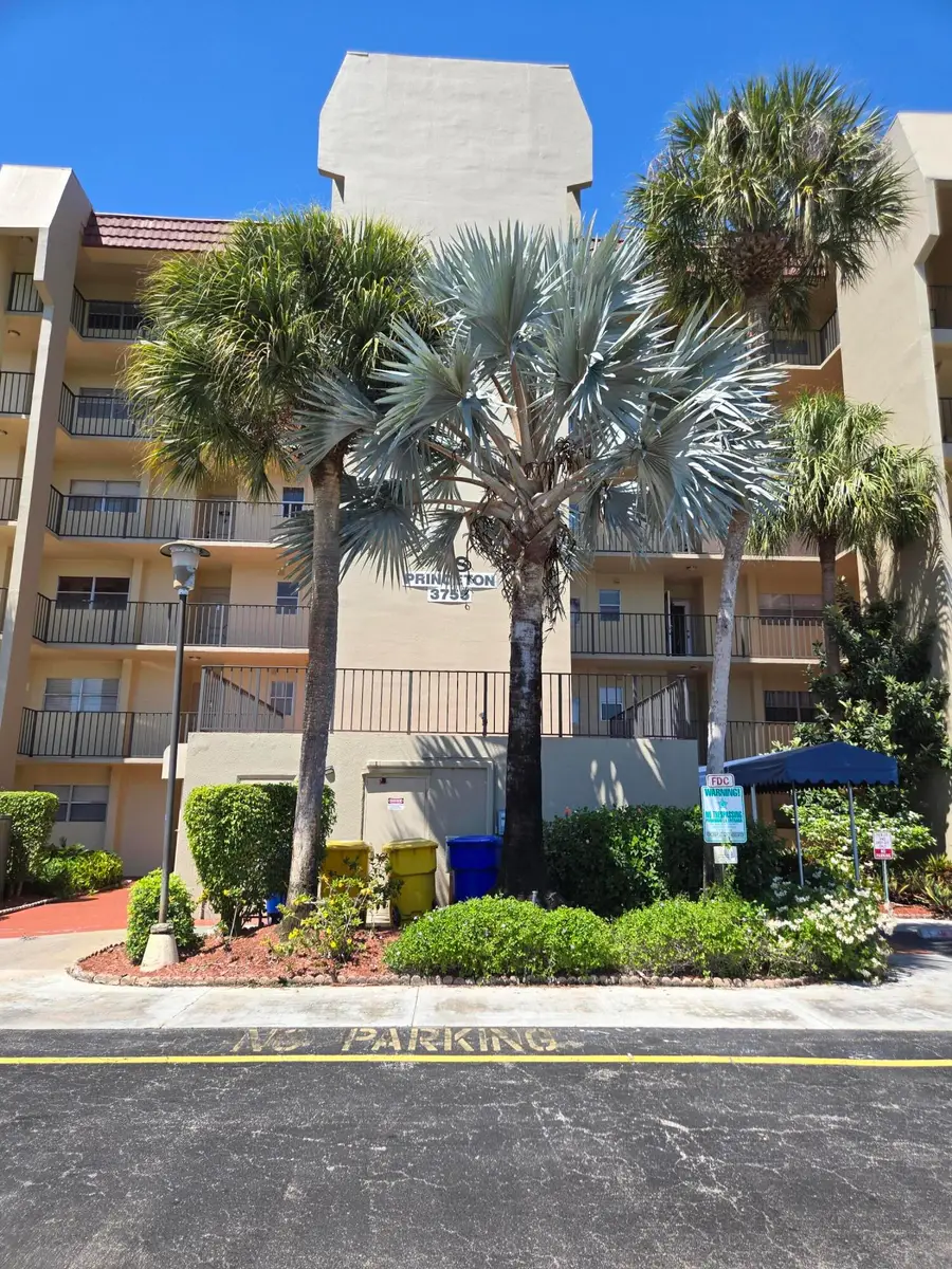 3755 Via Poinciana #108, Lake Worth, FL 33467 - #3