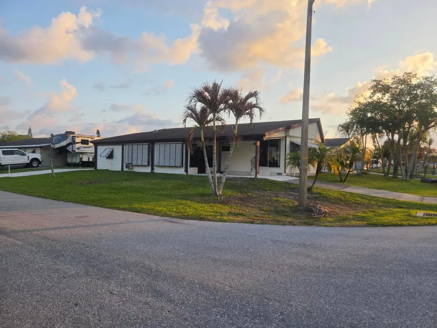7107 SE Seahawk Street, Hobe Sound, FL 33455 - #3