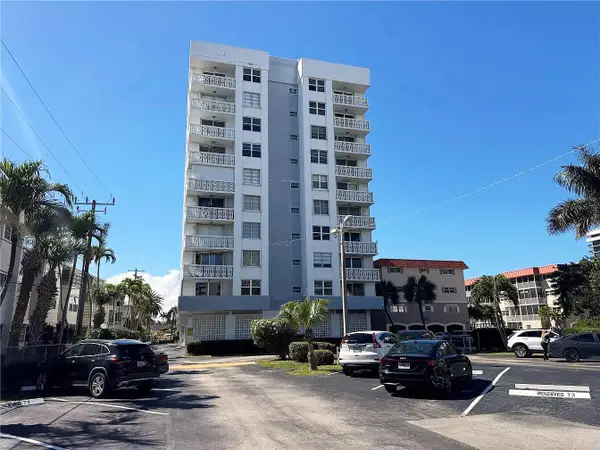 3113 S Ocean Drive #504, Hallandale Beach, FL 33009