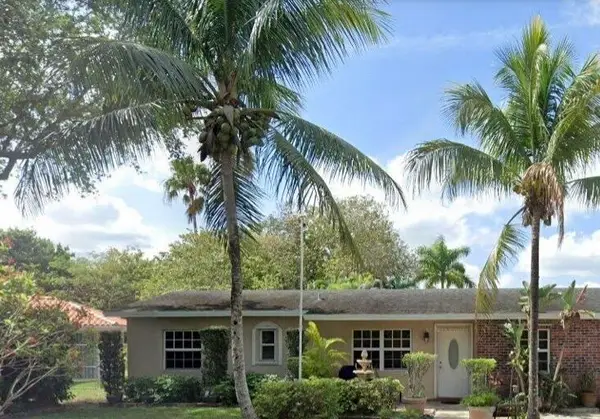 15420 SW 108th Avenue Sw, Miami, FL 33157