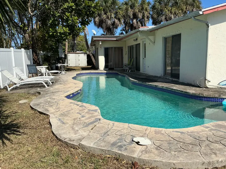 3039 Indian Trail, Lake Worth, FL 33462 - #2