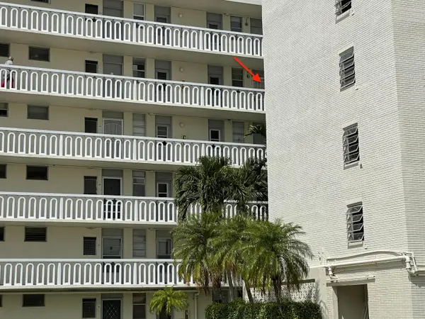 2855 Leonard Drive #H506, Aventura, FL 33160