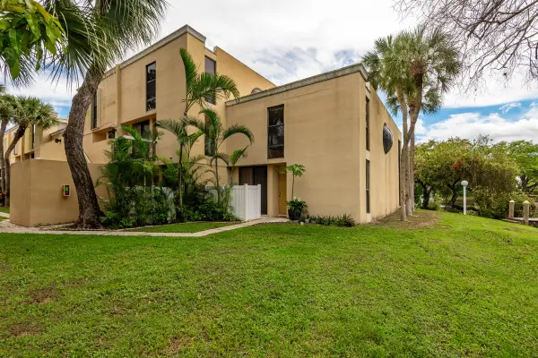 2941 SW 87th Avenue #407, Davie, FL 33328