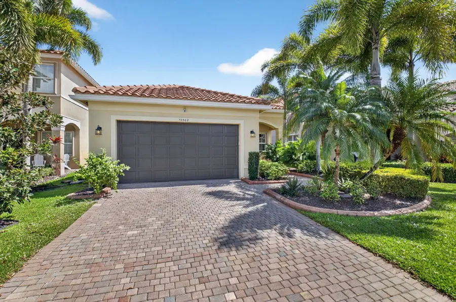 10562 Cape Delabra Court, Boynton Beach, FL 33473 - #2