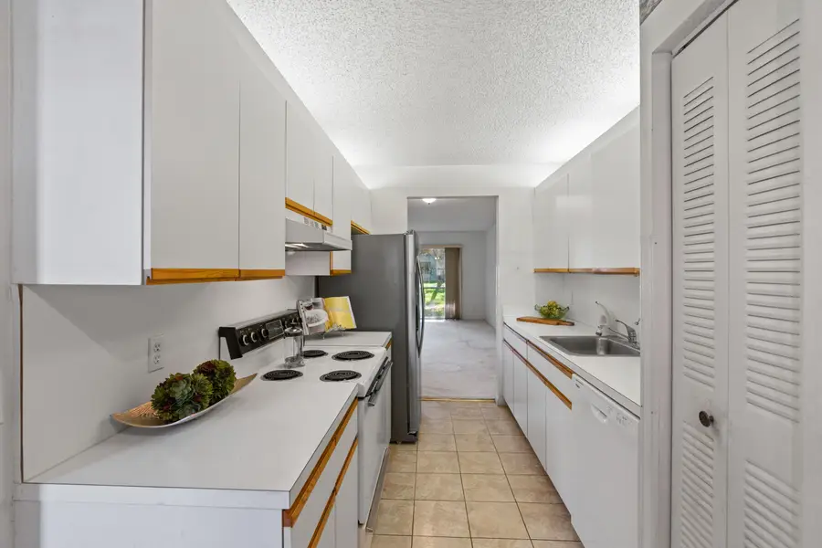 1251 SW 125th Avenue #105-t, Pembroke Pines, FL 33027 - #3