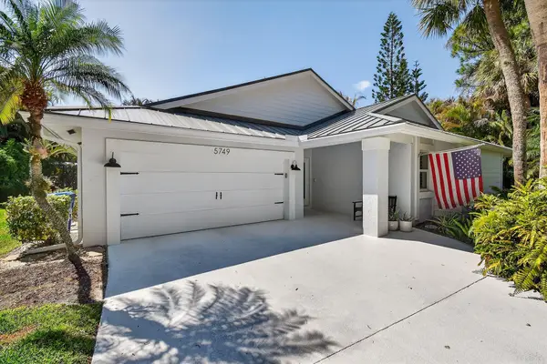 5749 Turnwood Court, Jupiter, FL 33458