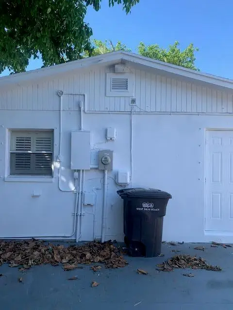 512 Biscayne Drive, West Palm Beach, FL 33401 - #2