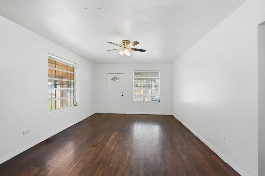 874 NW 74th Street, Miami, FL 33150 - #3