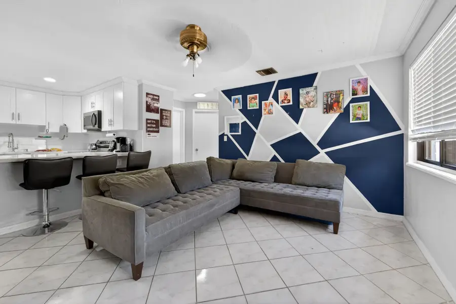 4340 N Mary Circle, Palm Beach Gardens, FL 33410 - #2