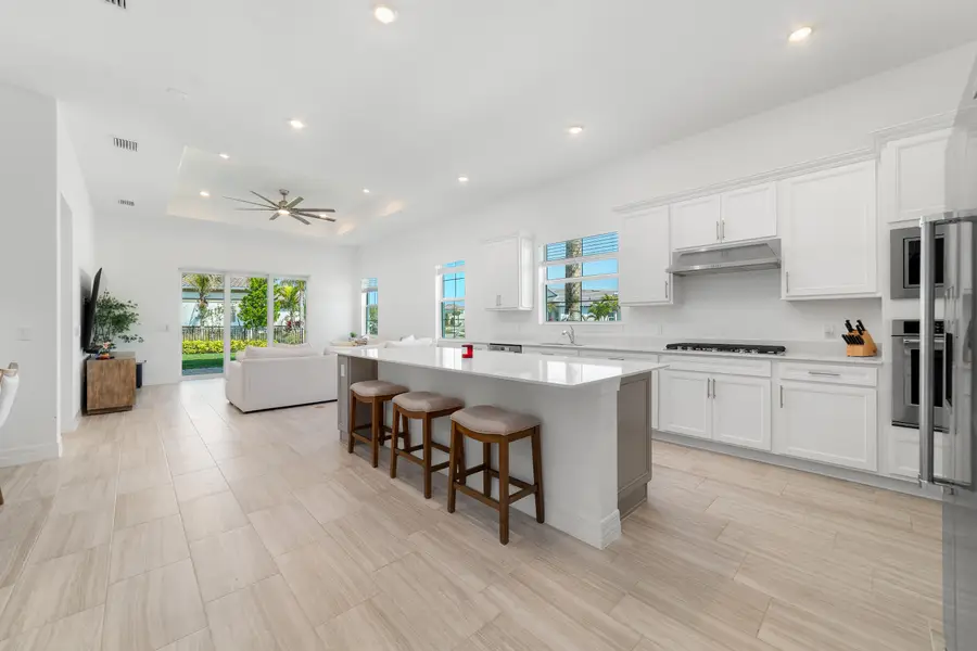 12305 Frontline Lane, Palm Beach Gardens, FL 33412 - #3