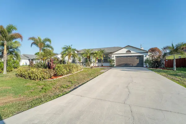 762 SW Ancona Road, Port St Lucie, FL 34953
