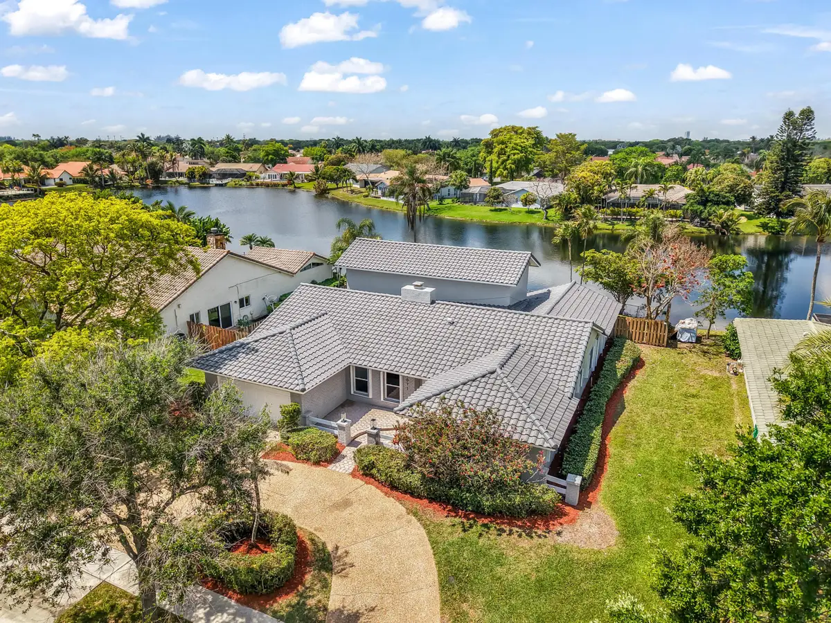 1071 NW 97th Avenue, Plantation, FL 33322 - #1