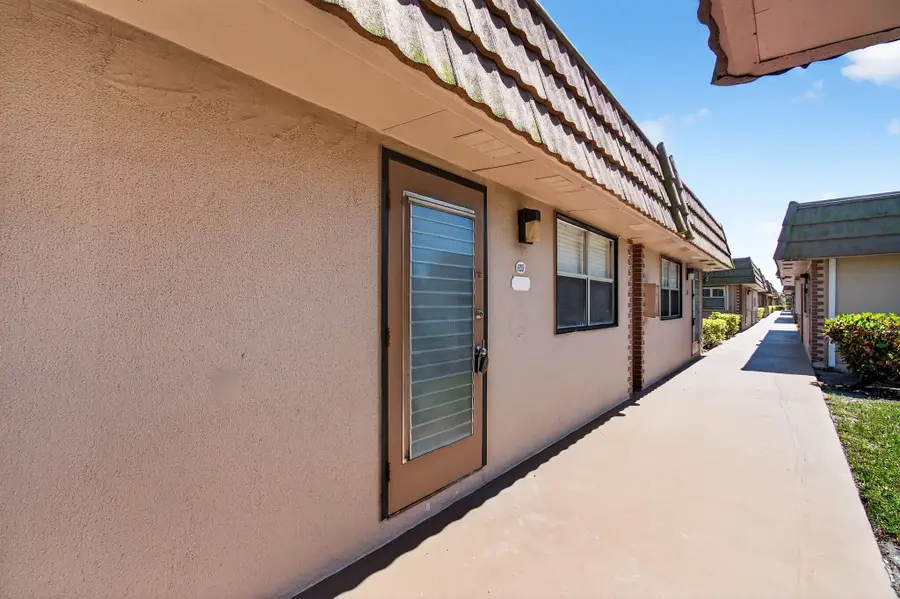 225 Seville Boulevard #J, Delray Beach, FL 33446 - #3