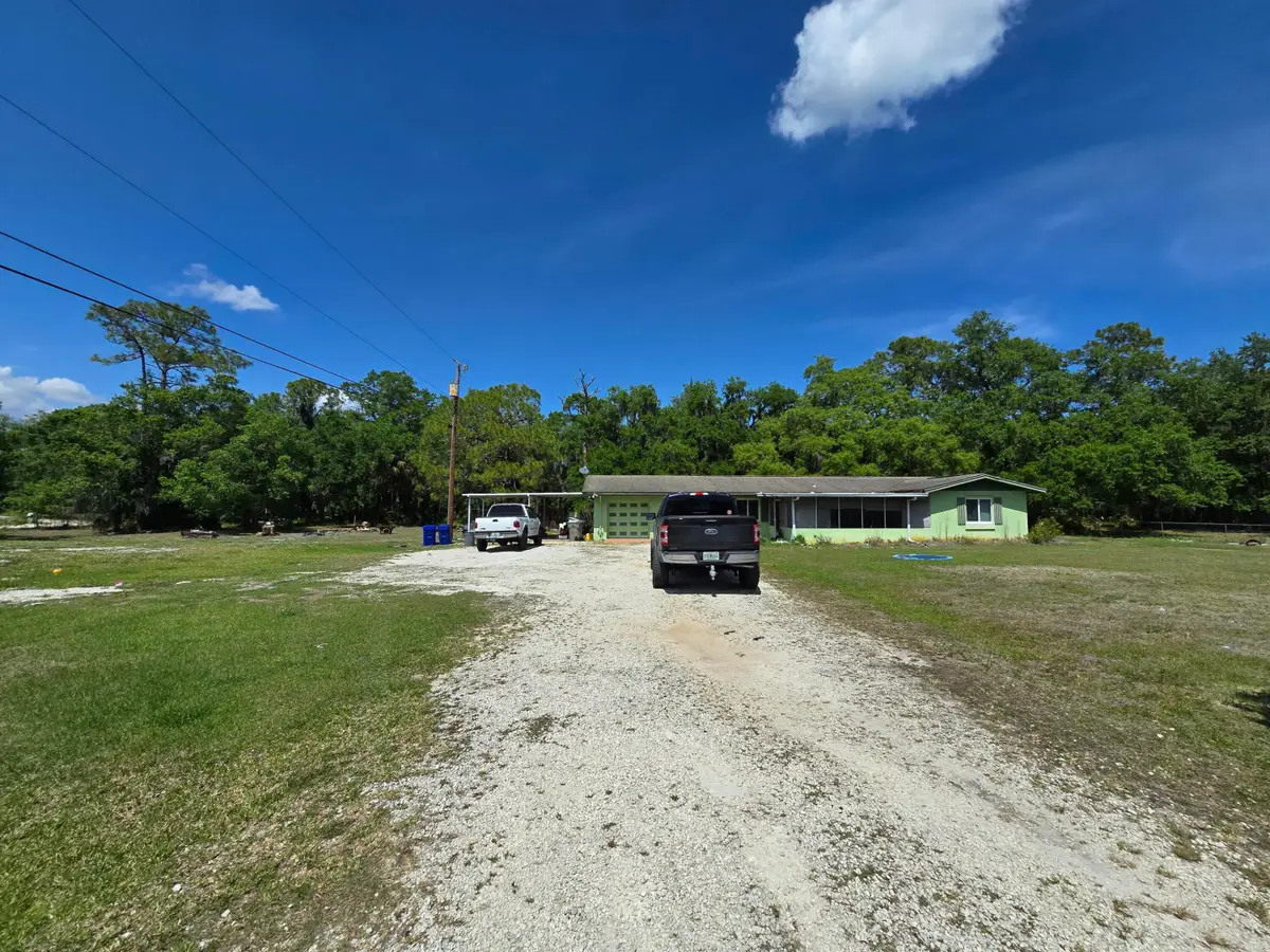 144 N Elm Street, Fellsmere, FL 32948 - #1