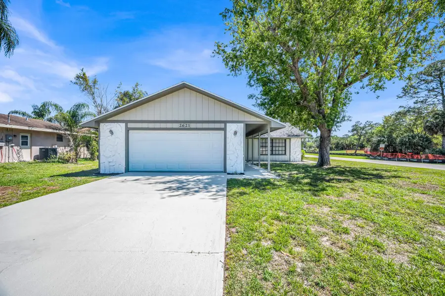 2621 SE Westmoreland Boulevard, Port Saint Lucie, FL 34952 - #2