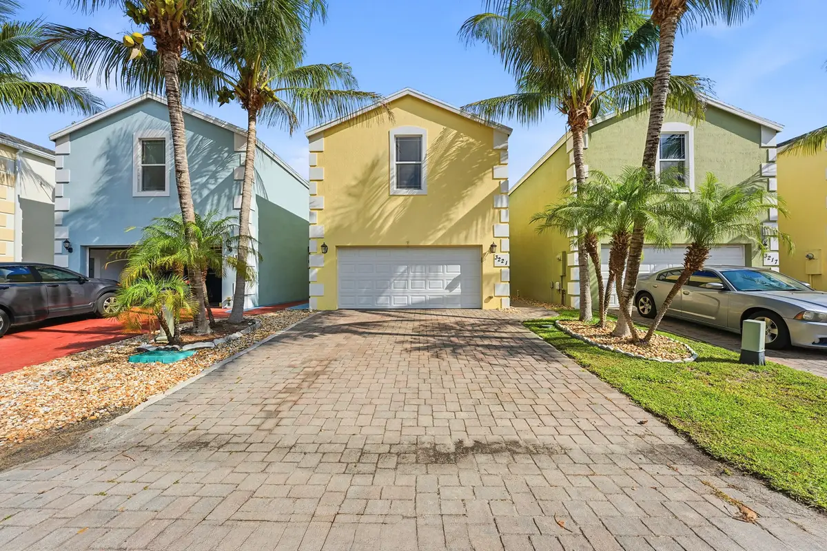 3221 Johns Place, Palm Springs, FL 33461 - #1