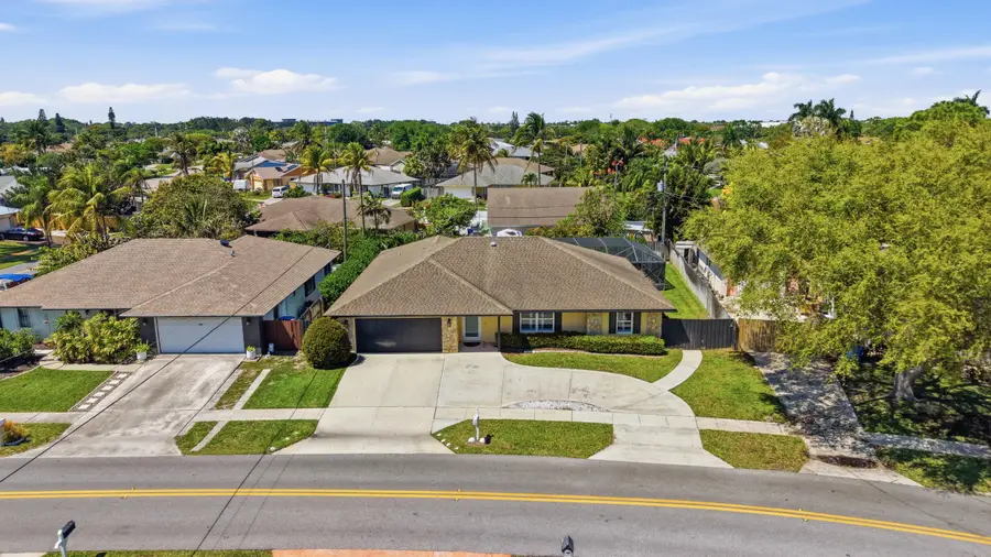 1207 Sea Pines Lane, Lantana, FL 33462 - #2