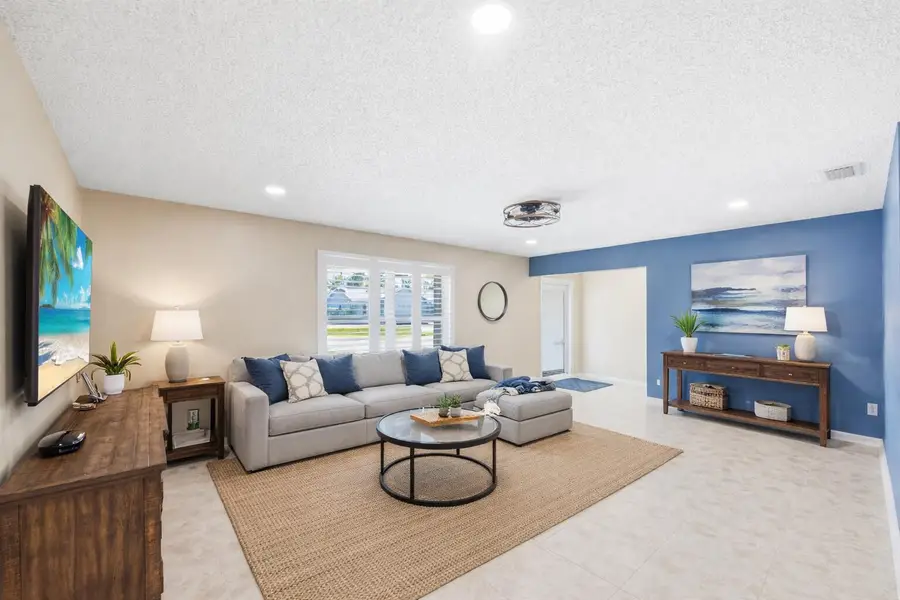 1207 Sea Pines Lane, Lantana, FL 33462 - #3