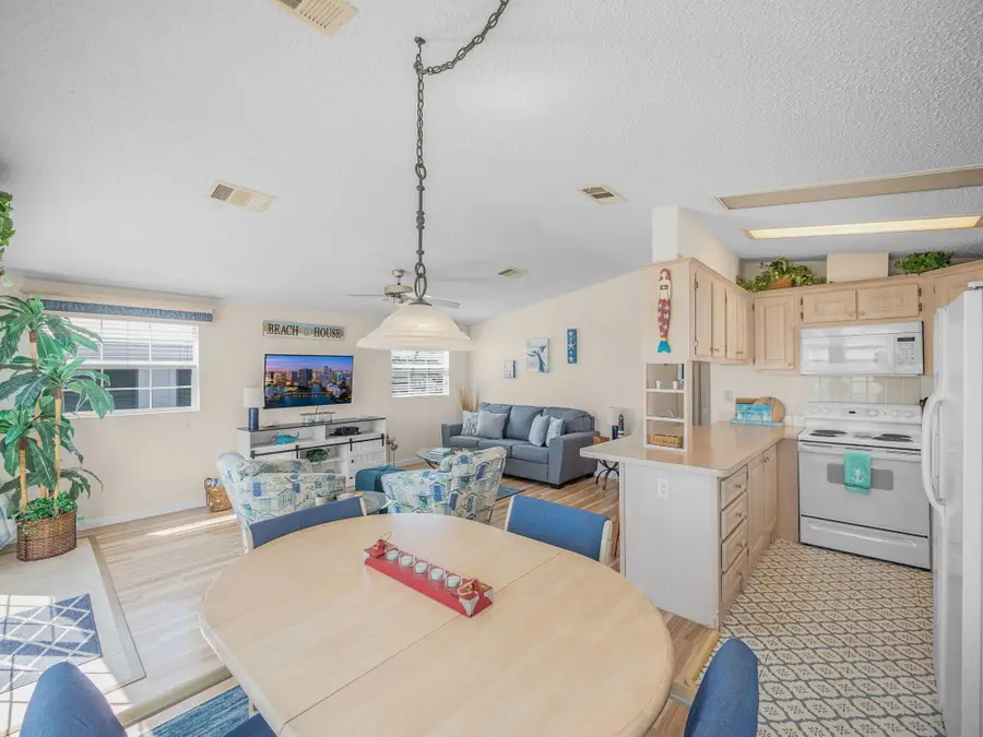 802 Nettles Boulevard, Jensen Beach, FL 34957 - #3