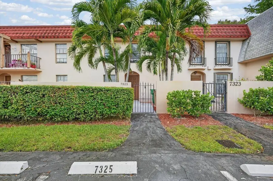 7325 SW 26th Court #22, Davie, FL 33314 - #2