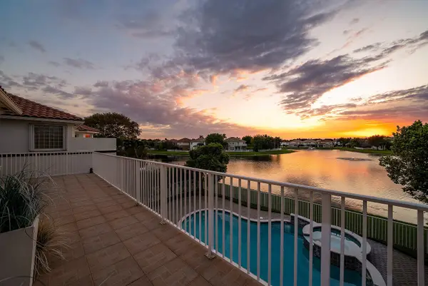 9956 Cobblestone Creek Drive, Boynton Beach, FL 33472