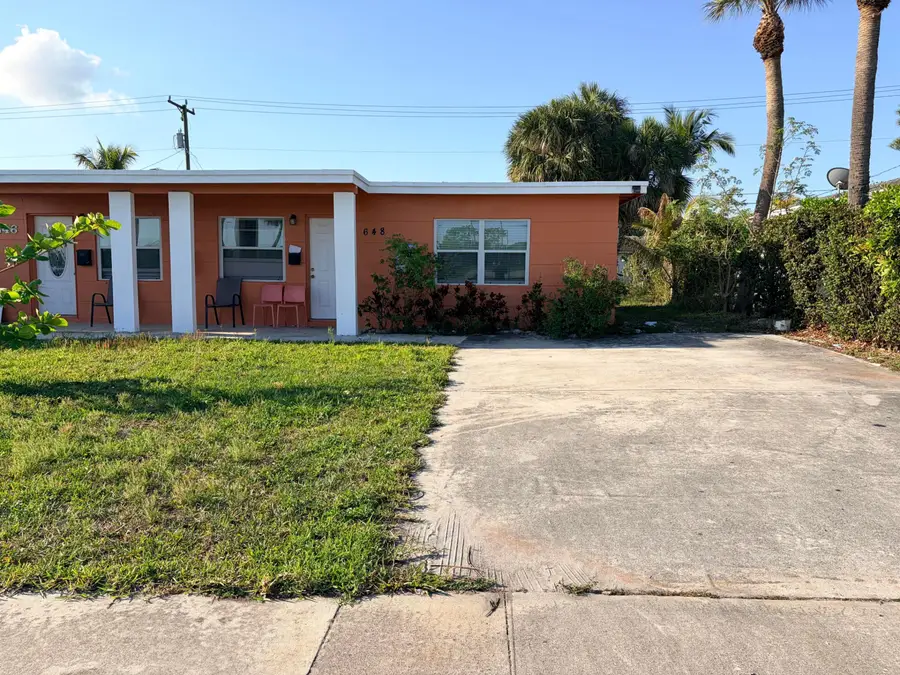 646 Bayberry Drive, West Palm Beach, FL 33403 - #3