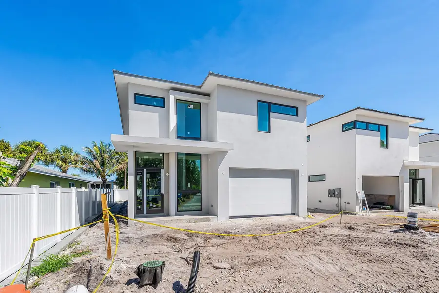 207 SE 5th Street, Delray Beach, FL 33483 - #3