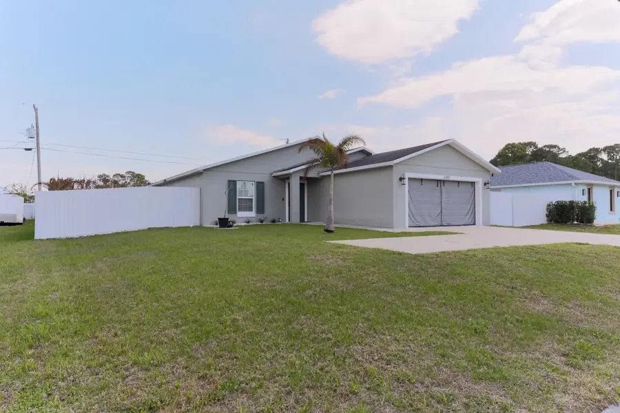 3391 SW Rosser Boulevard, Port Saint Lucie, FL 34953 - #3