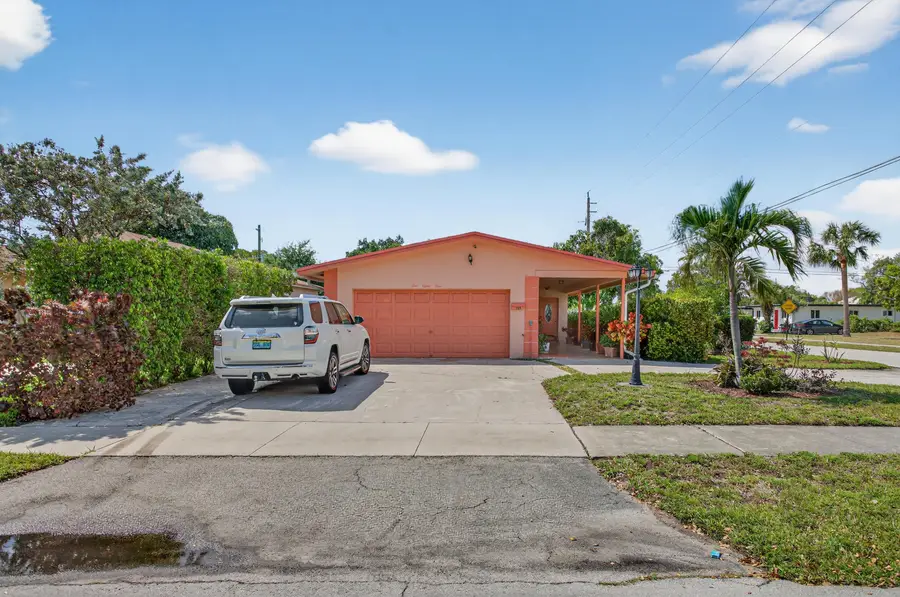 184 SW 2nd Court, Deerfield Beach, FL 33441 - #3