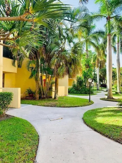 793 SE 1st Way #73, Deerfield Beach, FL 33441