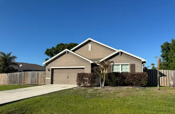 519 SW Aster Road, Port St Lucie, FL 34953