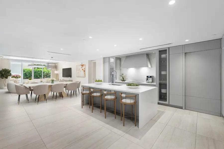 200 SE Mizner Boulevard #209, Boca Raton, FL 33432 - #2