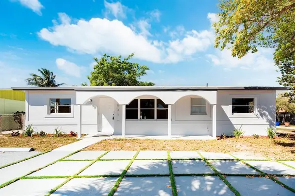 1031 SW 6th Way, Deerfield Beach, FL 33441