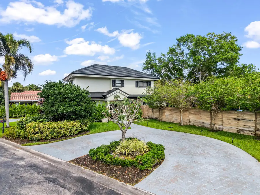 850 SW 87th Lane, Plantation, FL 33324 - #3