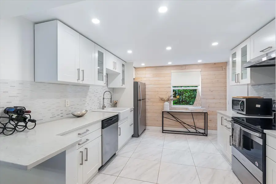 1015 Ingraham Avenue #9, Delray Beach, FL 33483 - #3