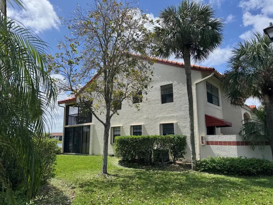 302 Liberty Court, Deerfield Beach, FL 33442 - #3