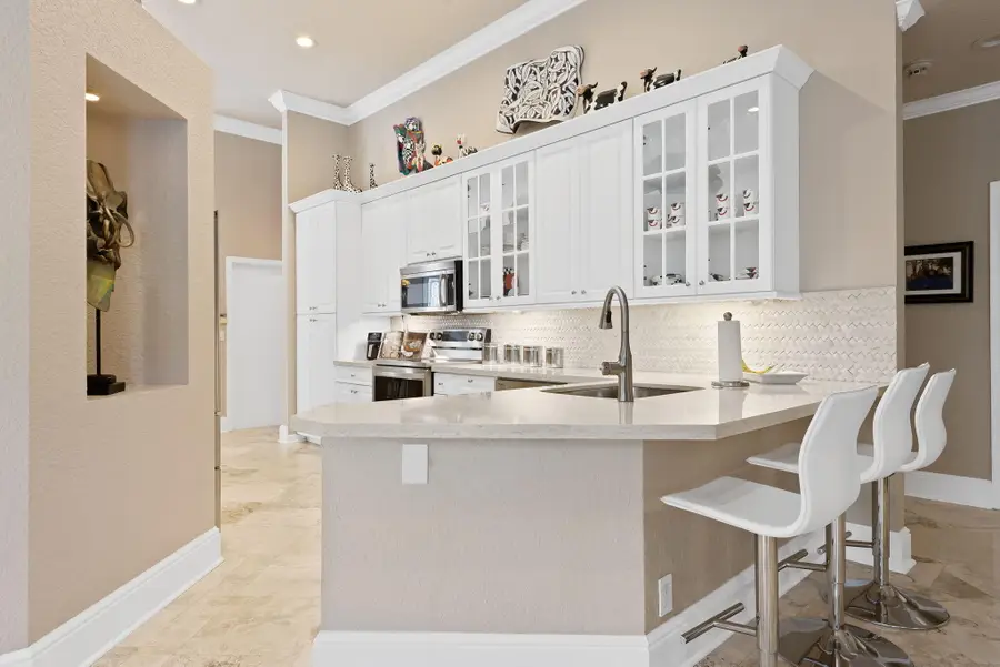 3062 Lakewood Circle, Weston, FL 33332 - #2