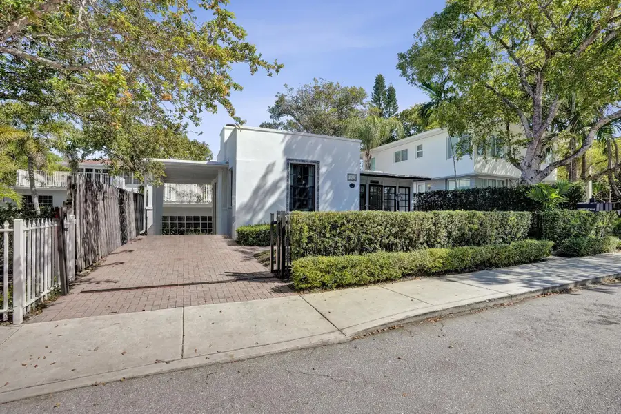 1407 SE 2nd Street #1-4, Fort Lauderdale, FL 33301 - #3