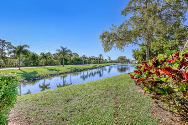 13841 Royal Palm Court #A, Delray Beach, FL 33484