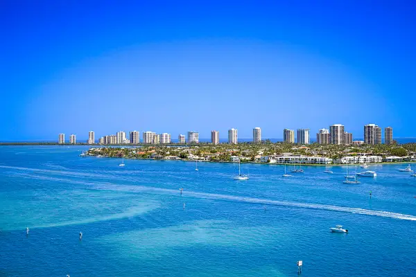 2640 Lake Shore Drive #1416, Riviera Beach, FL 33404