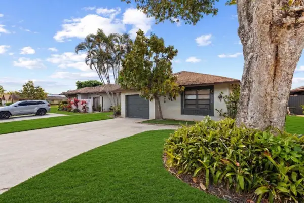 5388 Mendoza Street #88-b, West Palm Beach, FL 33415