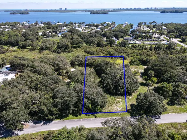 4112 Mariner Oaks Way, Fort Pierce, FL 34946