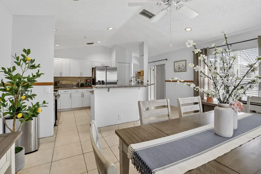 495 Carrington Lane, Weston, FL 33326 - #3