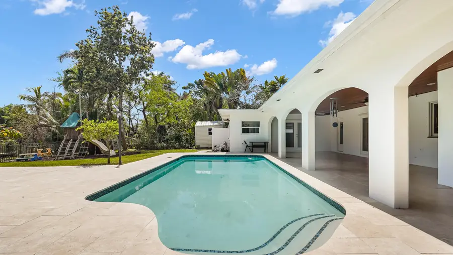 1120 E Tropical Way, Plantation, FL 33317 - #2