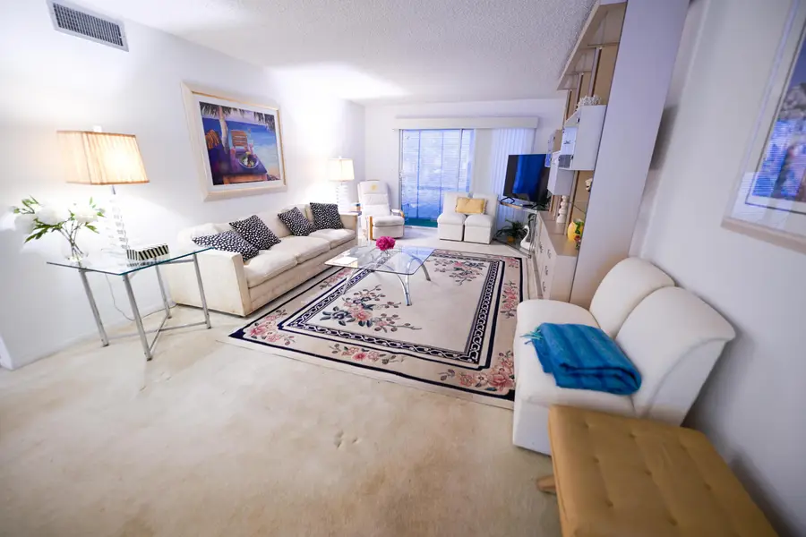 2901 Victoria Circle #J1, Coconut Creek, FL 33066 - #2