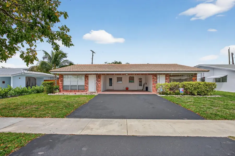 371 SE 1st Avenue, Pompano Beach, FL 33060 - #2