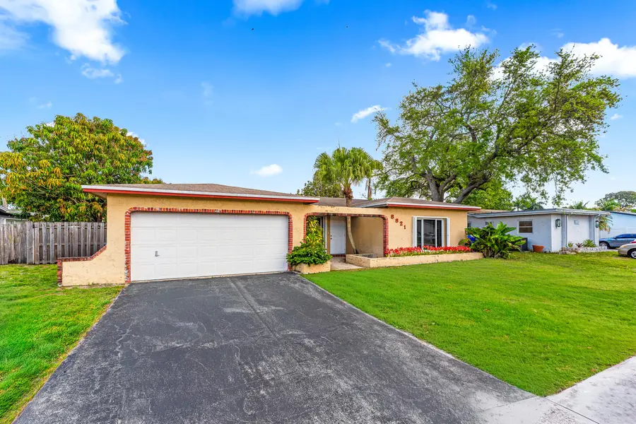 8821 NW 3rd Street, Pembroke Pines, FL 33024 - #2