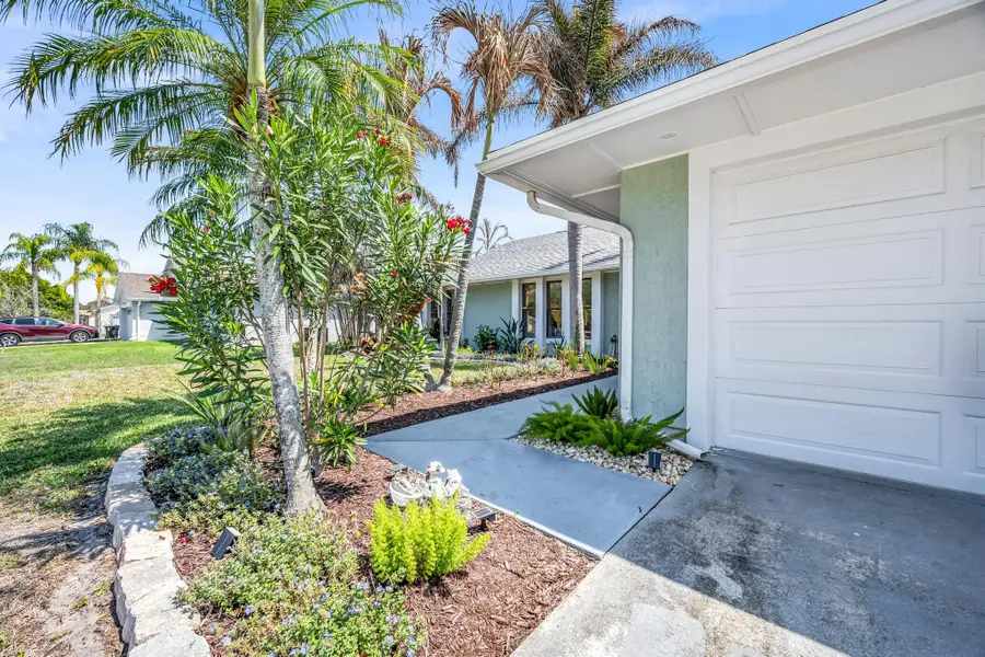 757 NE Eastlake Street, Port Saint Lucie, FL 34983 - #3