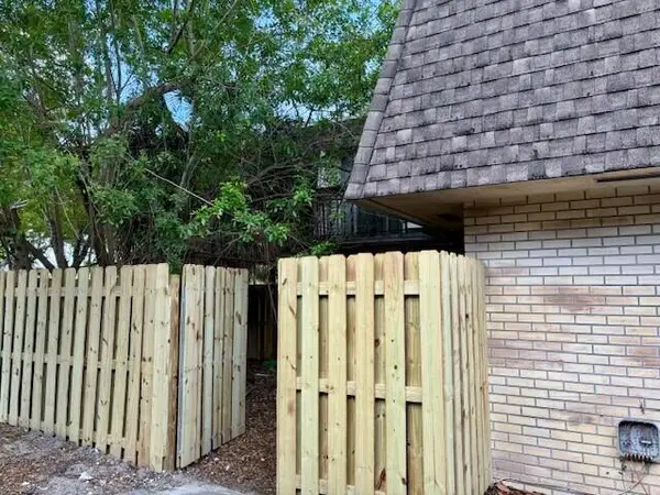 8201 SW 24th Street #23c, North Lauderdale, FL 33068